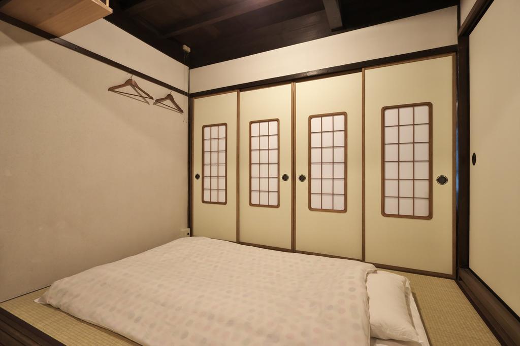 Kanazawa Guest House East Mountain Exterior foto